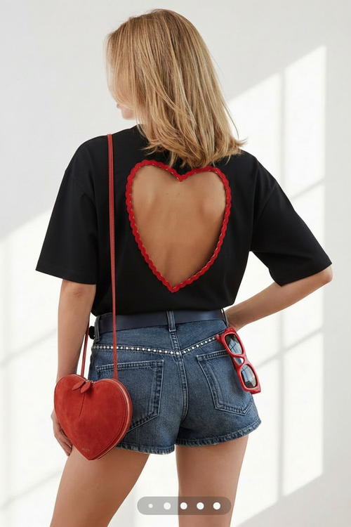 Temonica Sırtı Kalp Kesimli Oversize Tişört